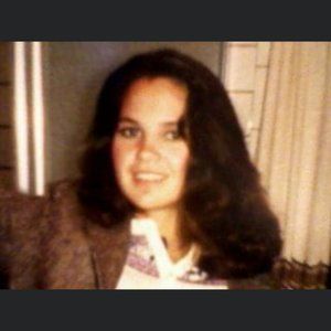 Meet your Posher, Lorelei